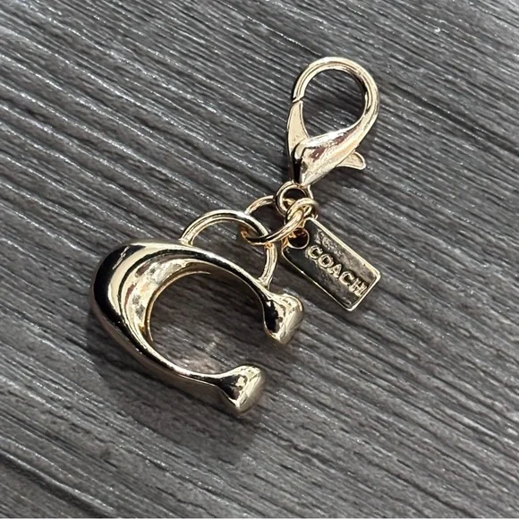 Coach Bag Tag Keychain - Picture 4 of 5